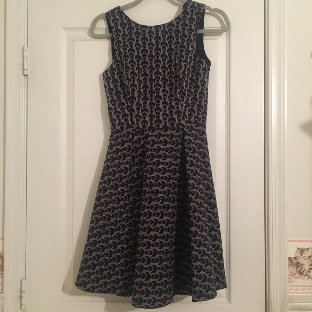 Zara basics geometric dress